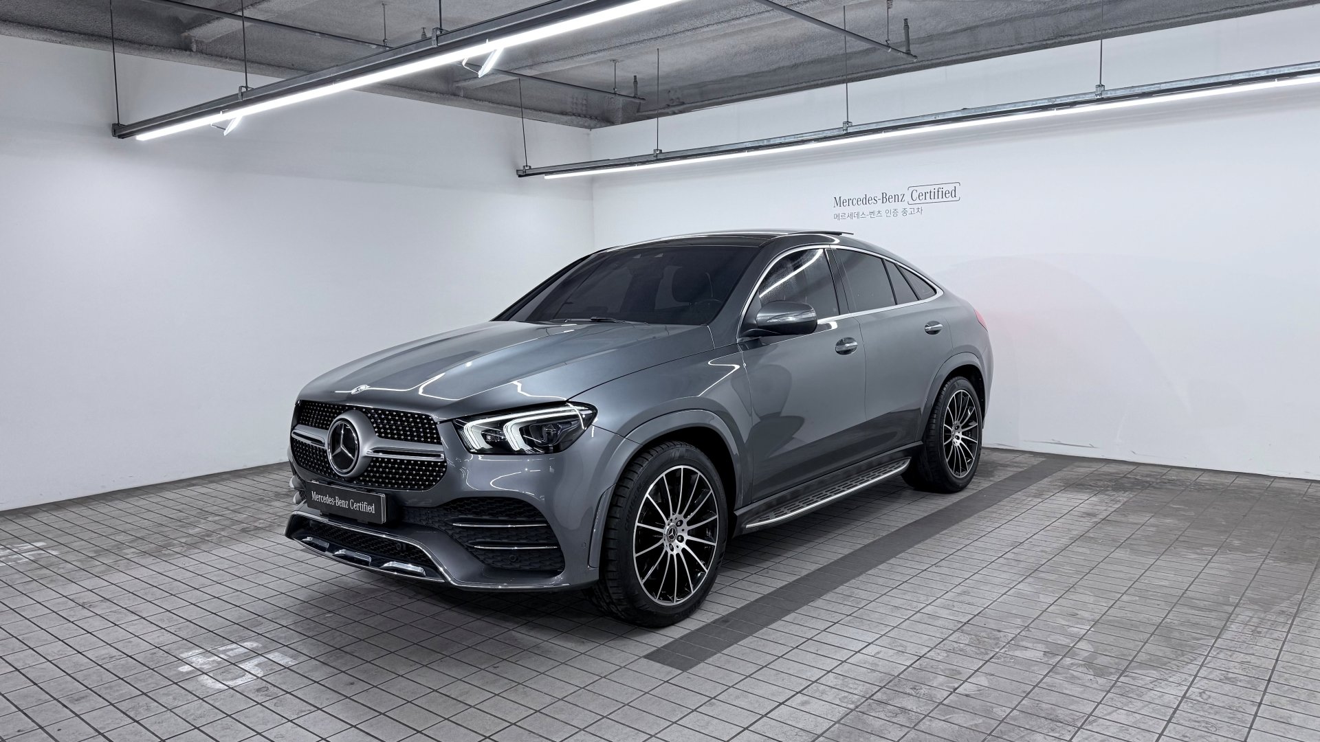 MERCEDES-BENZ GLE - View 1