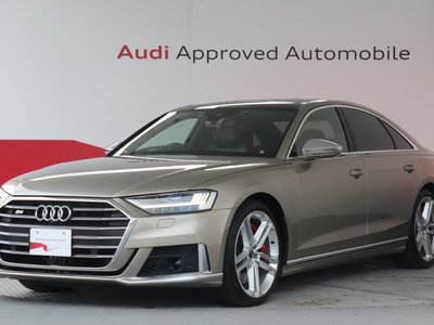 AUDI S8 - 7