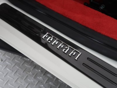 صورة مصغرة 38 لـ 2021 Ferrari F8 TRIBUTO