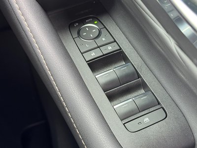 2025 Toyota ALPHARD — миниатюра 48