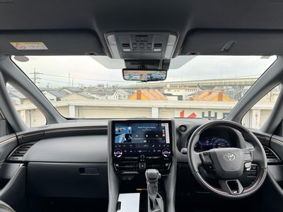 2025 Toyota ALPHARD — фото 4