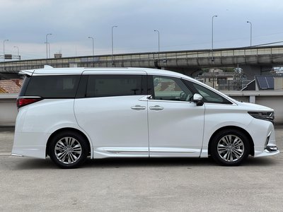 2025 Toyota ALPHARD — миниатюра 20