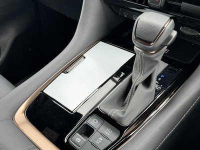 2025 Toyota ALPHARD — миниатюра 64