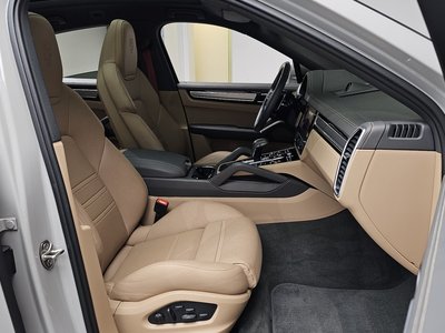 2023 Porsche CAYENNE 缩略图 17