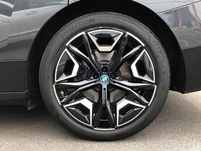 2023 BMW IX 缩略图 36