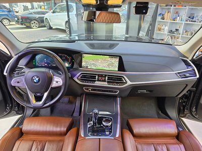 BMW X7 - 9