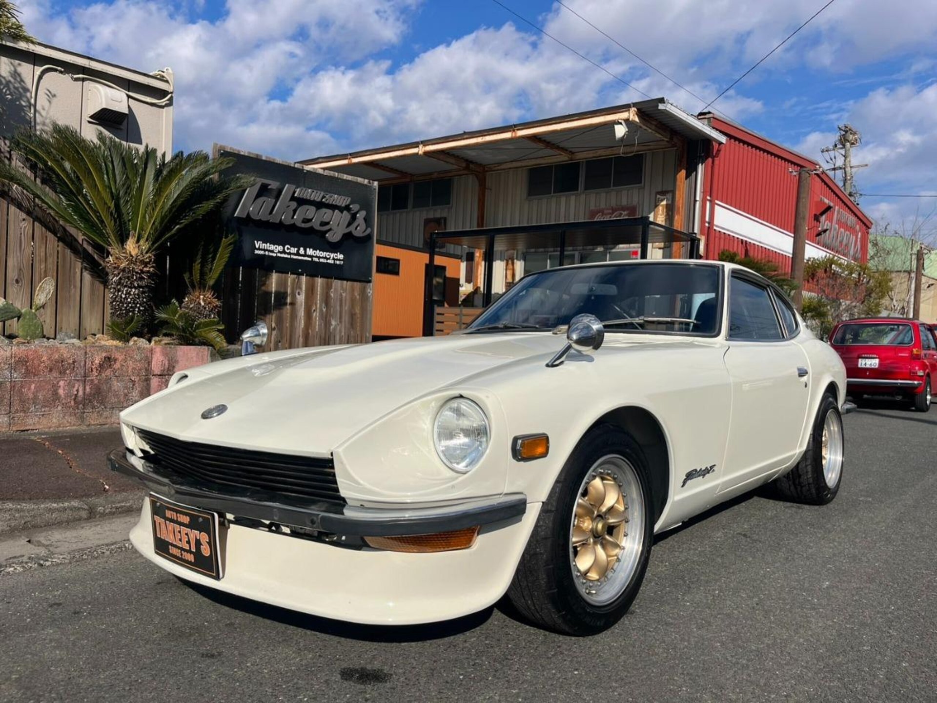 NISSAN FAIRLADY Z - View 1