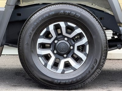 صورة مصغرة 41 لـ 2024 Toyota LAND CRUISER 70