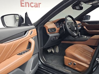 صورة مصغرة 13 لـ 2022 Maserati LEVANTE