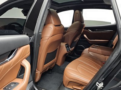 صورة مصغرة 17 لـ 2022 Maserati LEVANTE