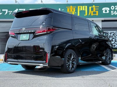 TOYOTA VELLFIRE - 2