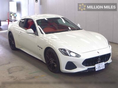 MASERATI GRANTURISMO - 1