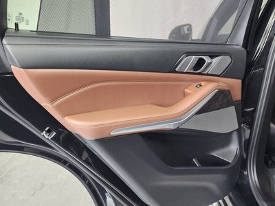 2023 BMW X5 — миниатюра 15