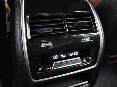 2023 BMW X5 — миниатюра 25