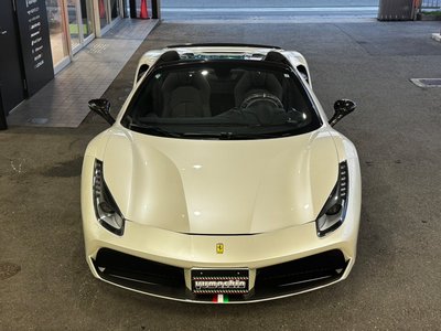 2017 Ferrari 488 SPIDER photo 3