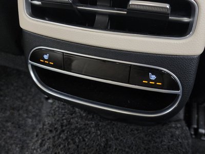 2023 Genesis GV70 — миниатюра 19