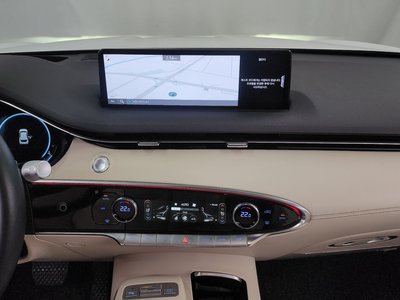 2023 Genesis GV70 — миниатюра 14