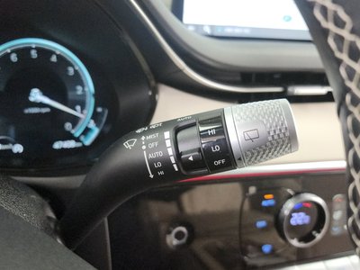 2023 Genesis GV70 — миниатюра 18