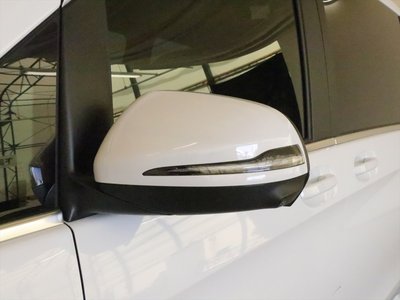 MERCEDES-BENZ V-CLASS - 7