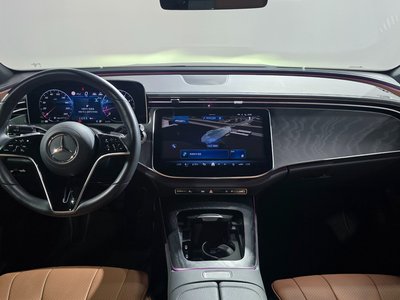 MERCEDES-BENZ E-CLASS - 4