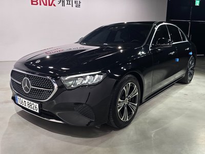 MERCEDES-BENZ E-CLASS - 1