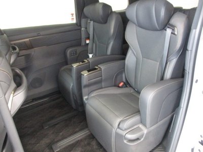 2023 Toyota ALPHARD — миниатюра 18