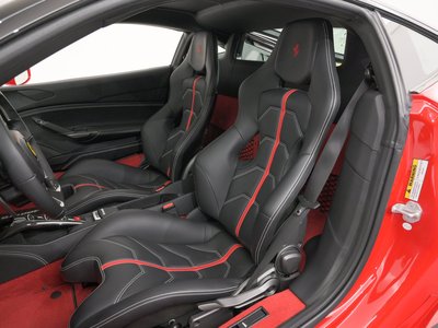 2016 FERRARI 488 GTB photo 4