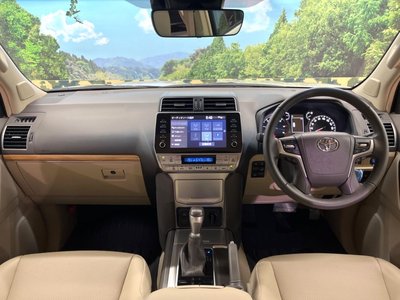 TOYOTA LAND CRUISER PRADO - 2