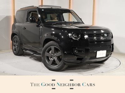 LAND ROVER DEFENDER - 1