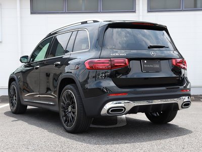 MERCEDES-BENZ GLB - 10