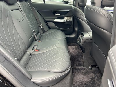 صورة 10 لـ 2024 Mercedes-BENZ E-CLASS