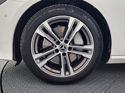 MERCEDES-BENZ E-CLASS - 6