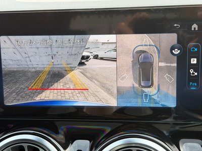 MERCEDES-BENZ GLA - 5