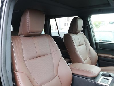 2024 Toyota LAND CRUISER 250 — миниатюра 42