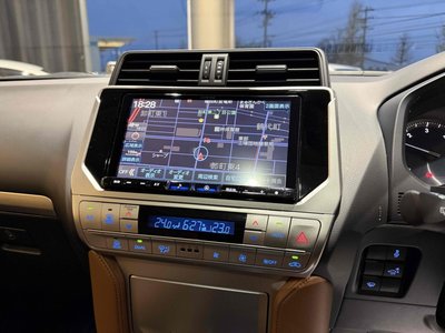 TOYOTA LAND CRUISER PRADO - 6