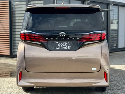 TOYOTA ALPHARD - 5