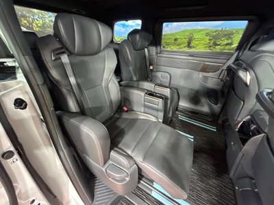 TOYOTA ALPHARD - 8