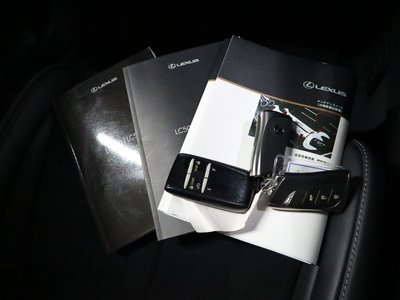 صورة مصغرة 48 لـ 2018 Lexus LC