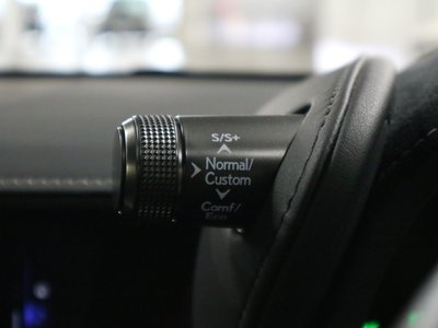 صورة مصغرة 34 لـ 2018 Lexus LC