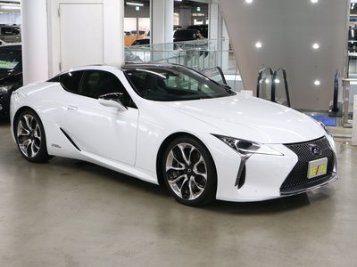 صورة 8 لـ 2018 Lexus LC