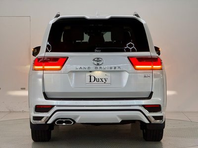 2024 Toyota LAND CRUISER 300 — миниатюра 13