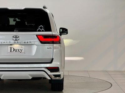 2024 Toyota LAND CRUISER 300 — миниатюра 35