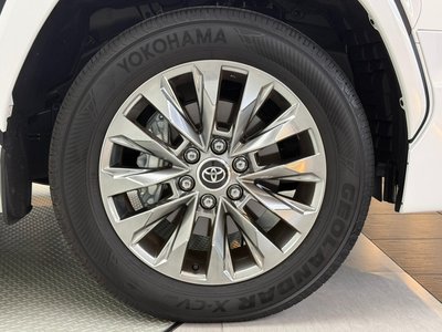 2024 Toyota LAND CRUISER 300 — миниатюра 44