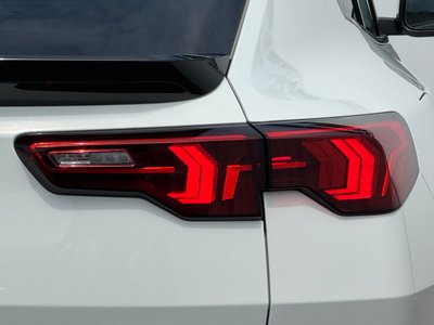 2026 BMW X2 thumbnail 13