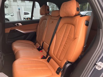 2021 BMW X5 — миниатюра 40