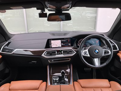 صورة 9 لـ 2021 BMW X5