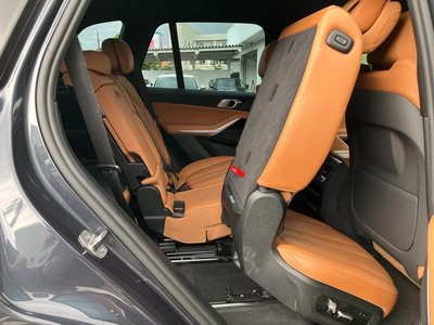 2021 BMW X5 — миниатюра 35
