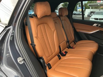 2021 BMW X5 — миниатюра 33