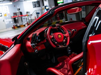 FERRARI 488 SPIDER - 8