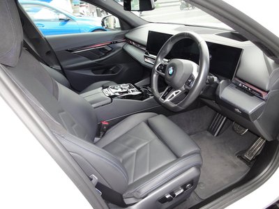 BMW 5 SERIES - 7